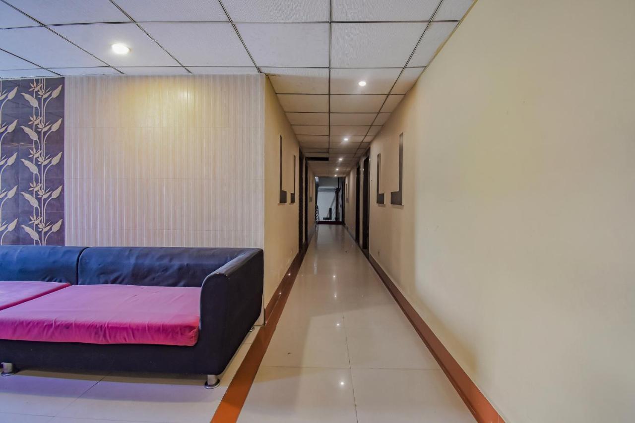 Oyo 1851 Hotel Sefali Deluxe Καλκούτα Εξωτερικό φωτογραφία